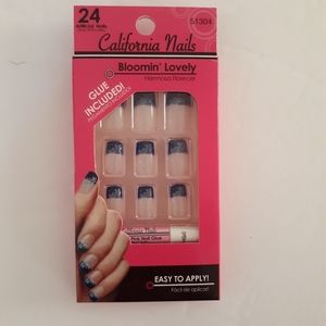 California Nails Press On 24pcs Glue Included